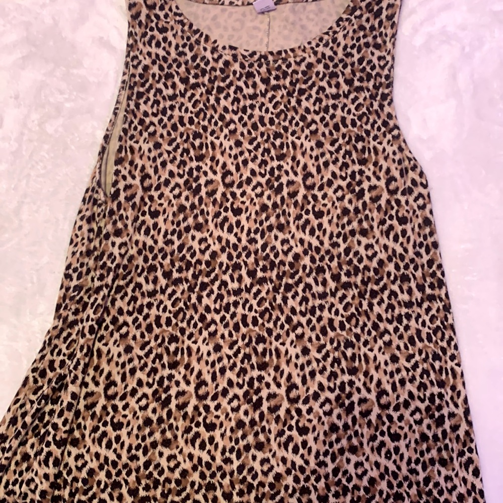 Cheetah print tank top